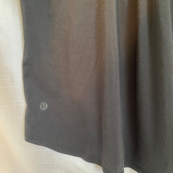 LuluLemon Athletica Yogi Racer  Back Black Ladies 6 - Picture 6 of 12